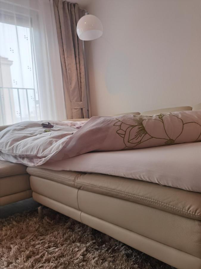 Modernes Studio-Apartment Nahe Zentrum Mit Garagenplatz ウィーン エクステリア 写真